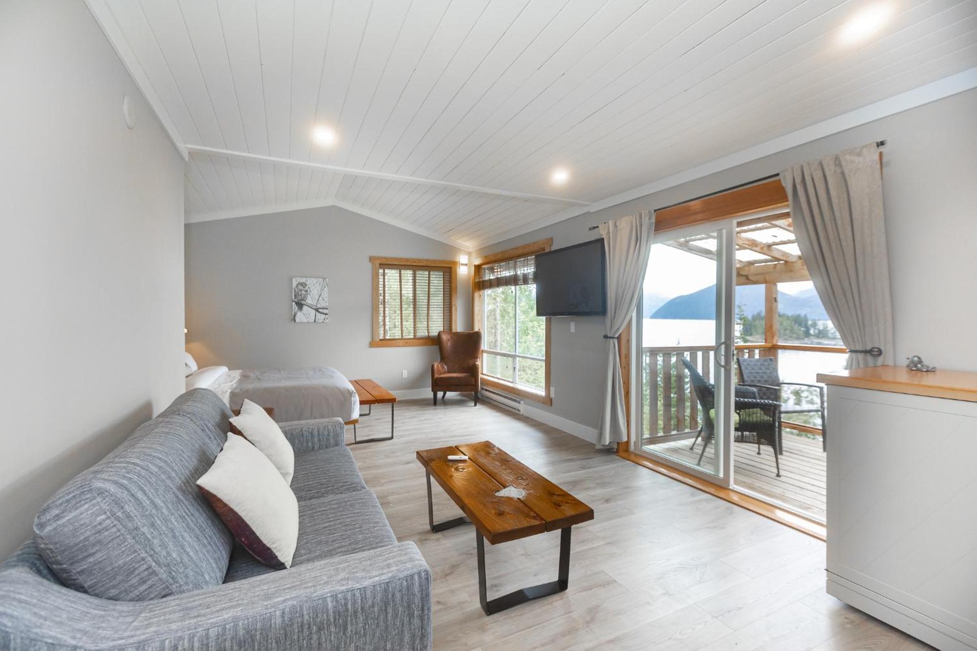 West Coast Wilderness Lodge Egmont Ngoại thất bức ảnh